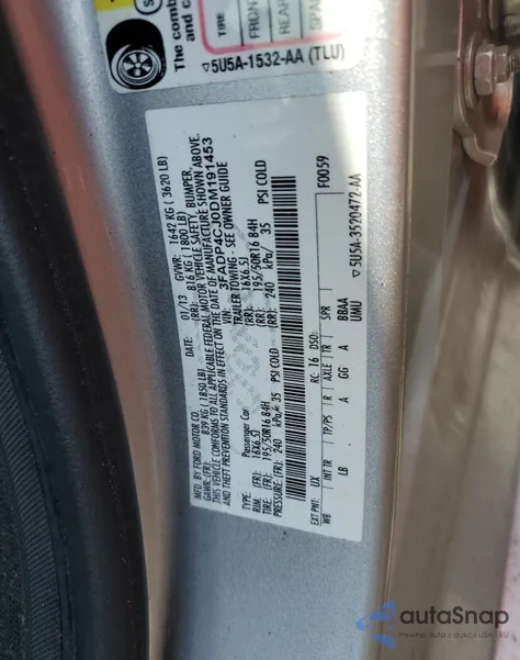 2013 Ford Fiesta Titanium z USA, uszkodzony, nr VIN 3FADP4CJ0DM191453